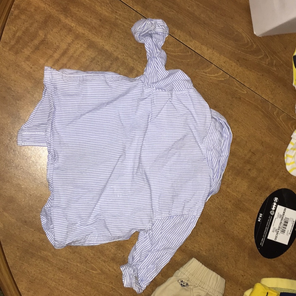 Suite - Picture 5 of 6